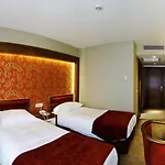 Hotel Bella 2*