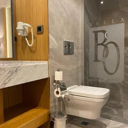 Bella Hotel